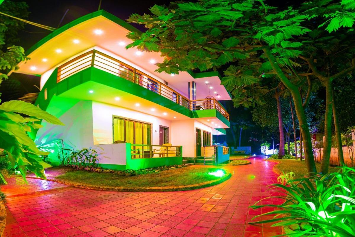 Kinara Resort Mālvan Esterno foto